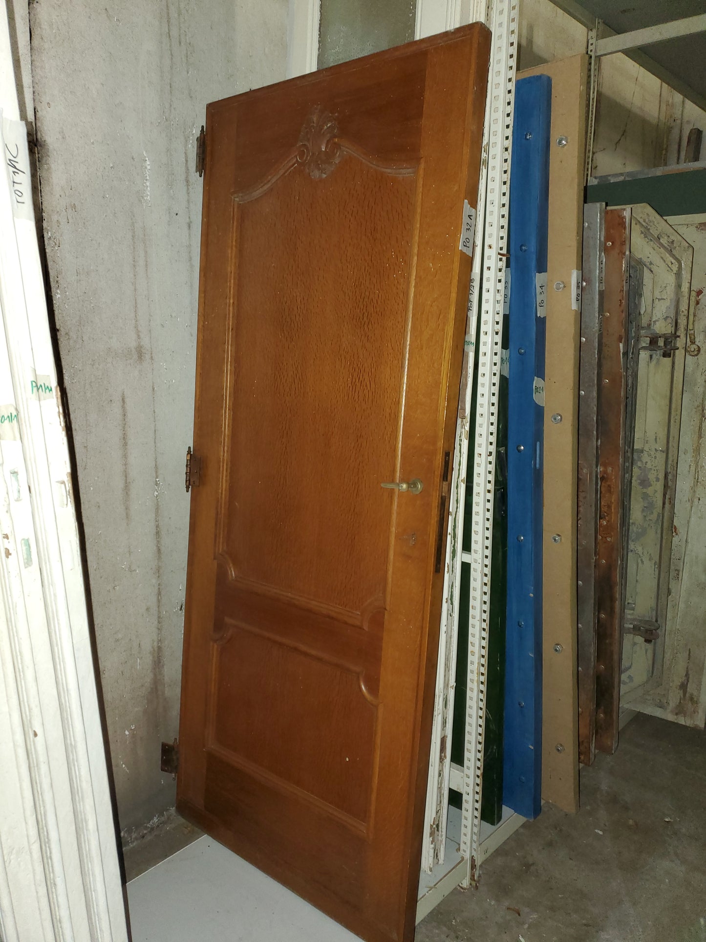 Porte bois moulurée (PO32)