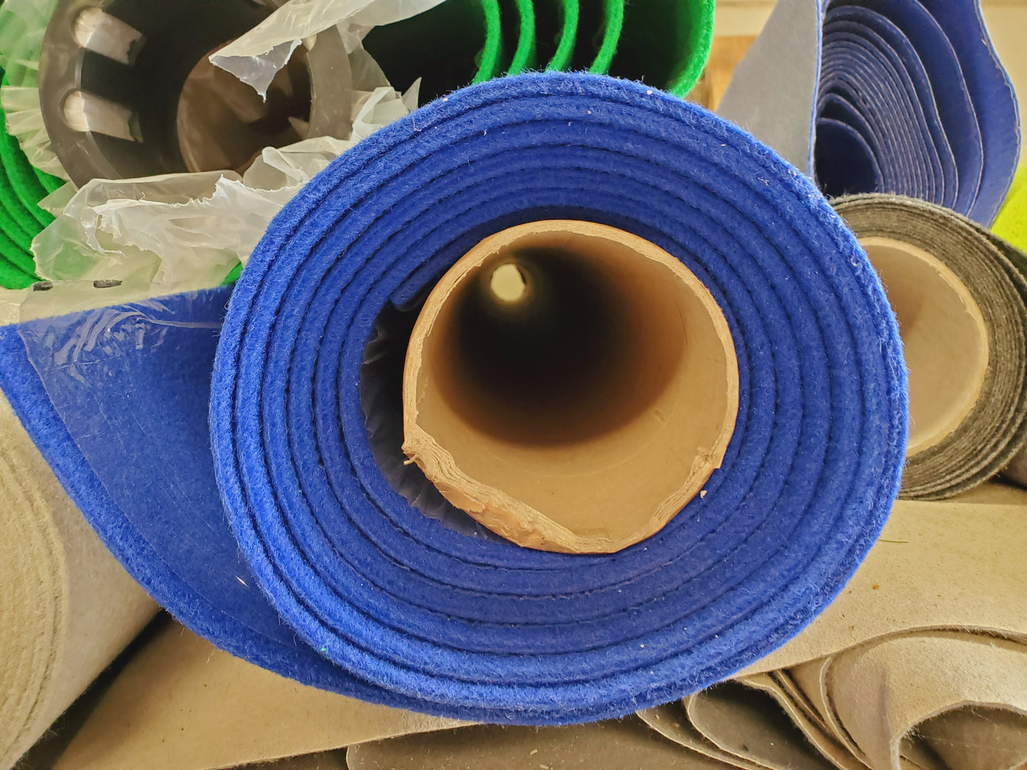 Moquette aiguilletée - bleu roi (MOQ17)