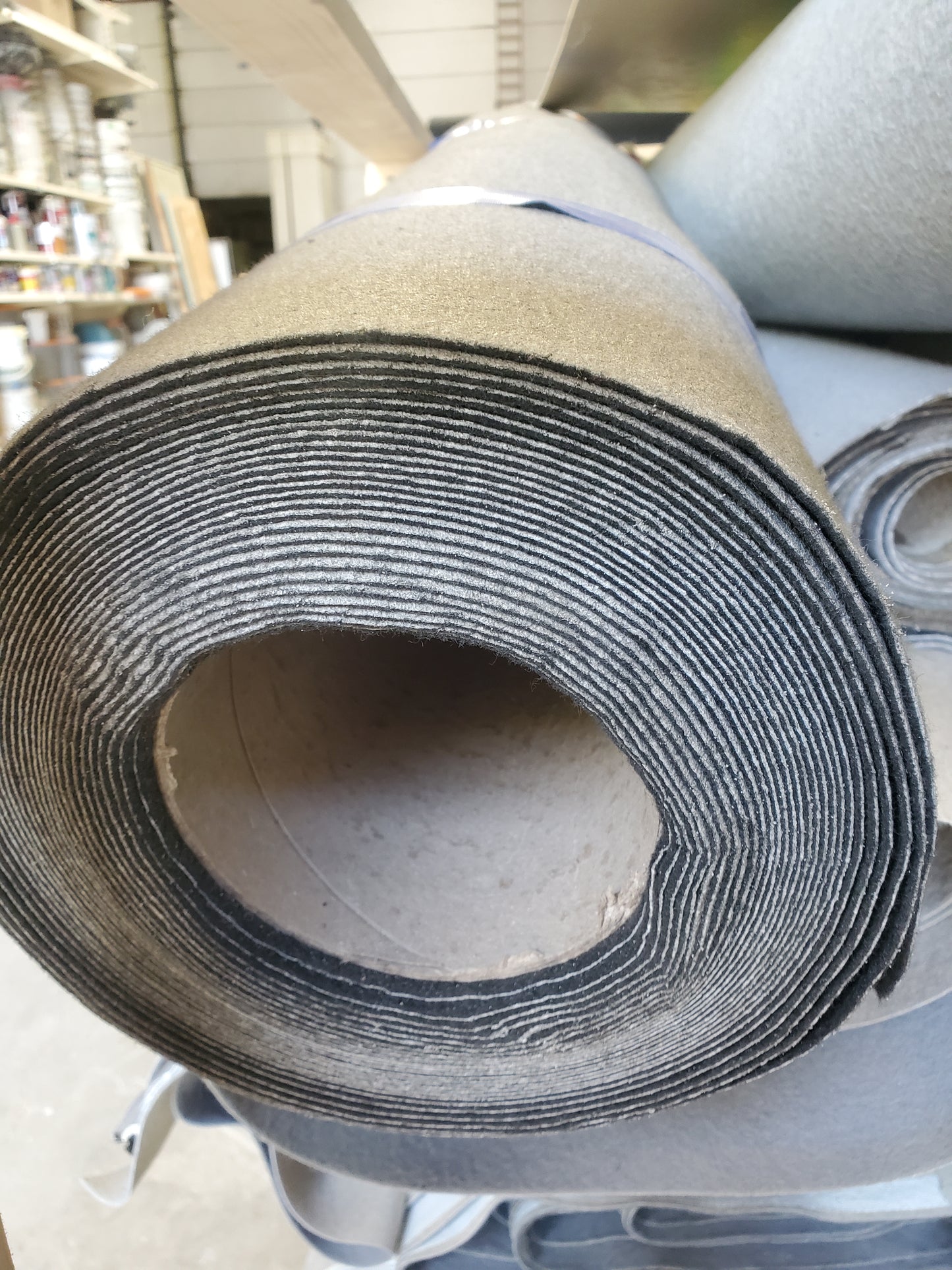 Moquette aiguilletée - gris-brun (MOQ23)