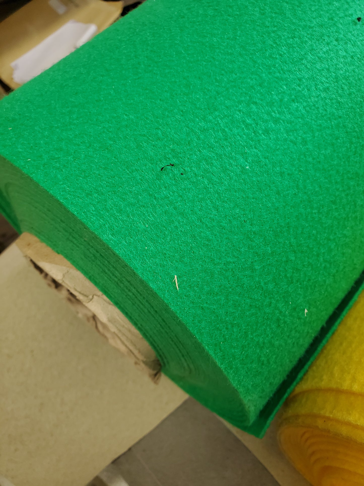 Moquette aiguilletée - vert (MOQ24)