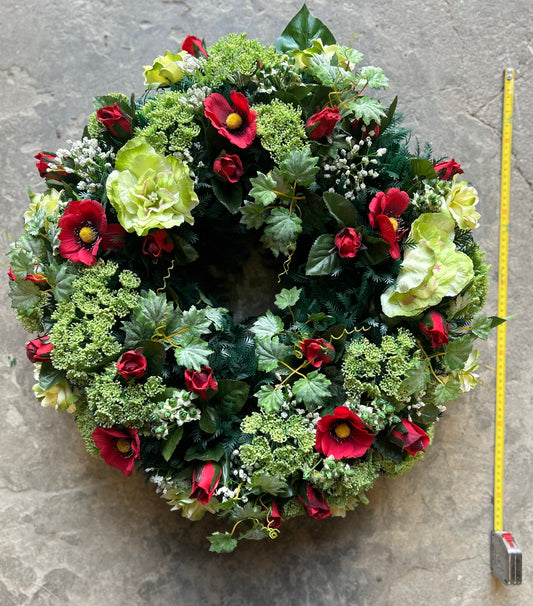 Couronne de fleurs artificielles