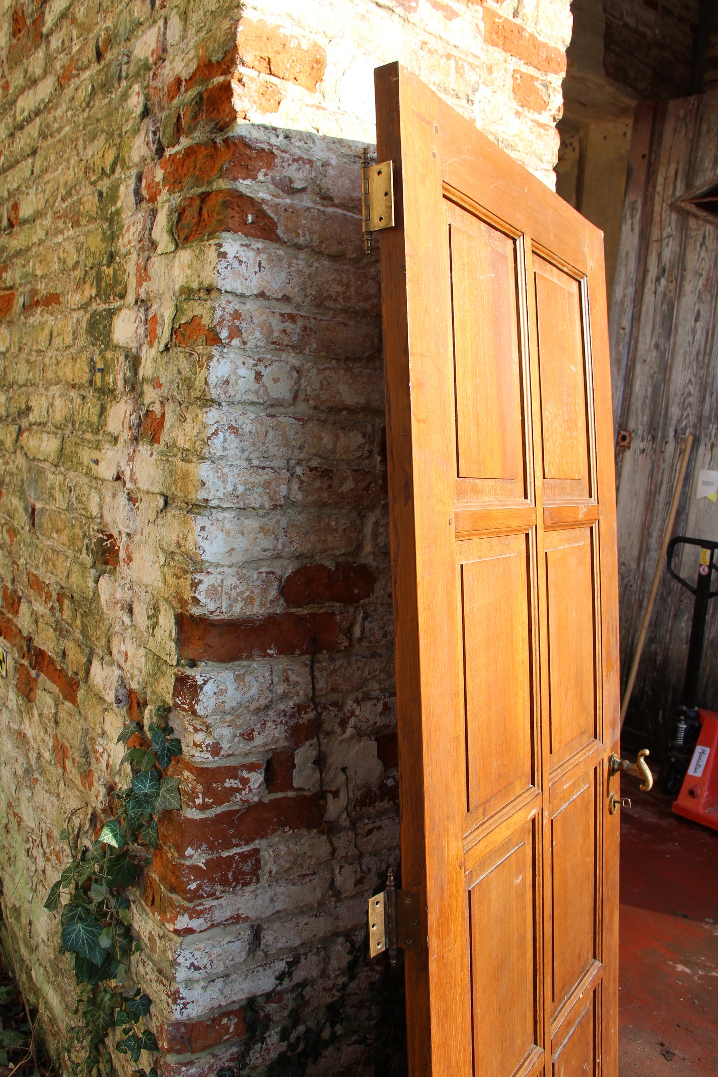 Porte bois moulurée (PO03)