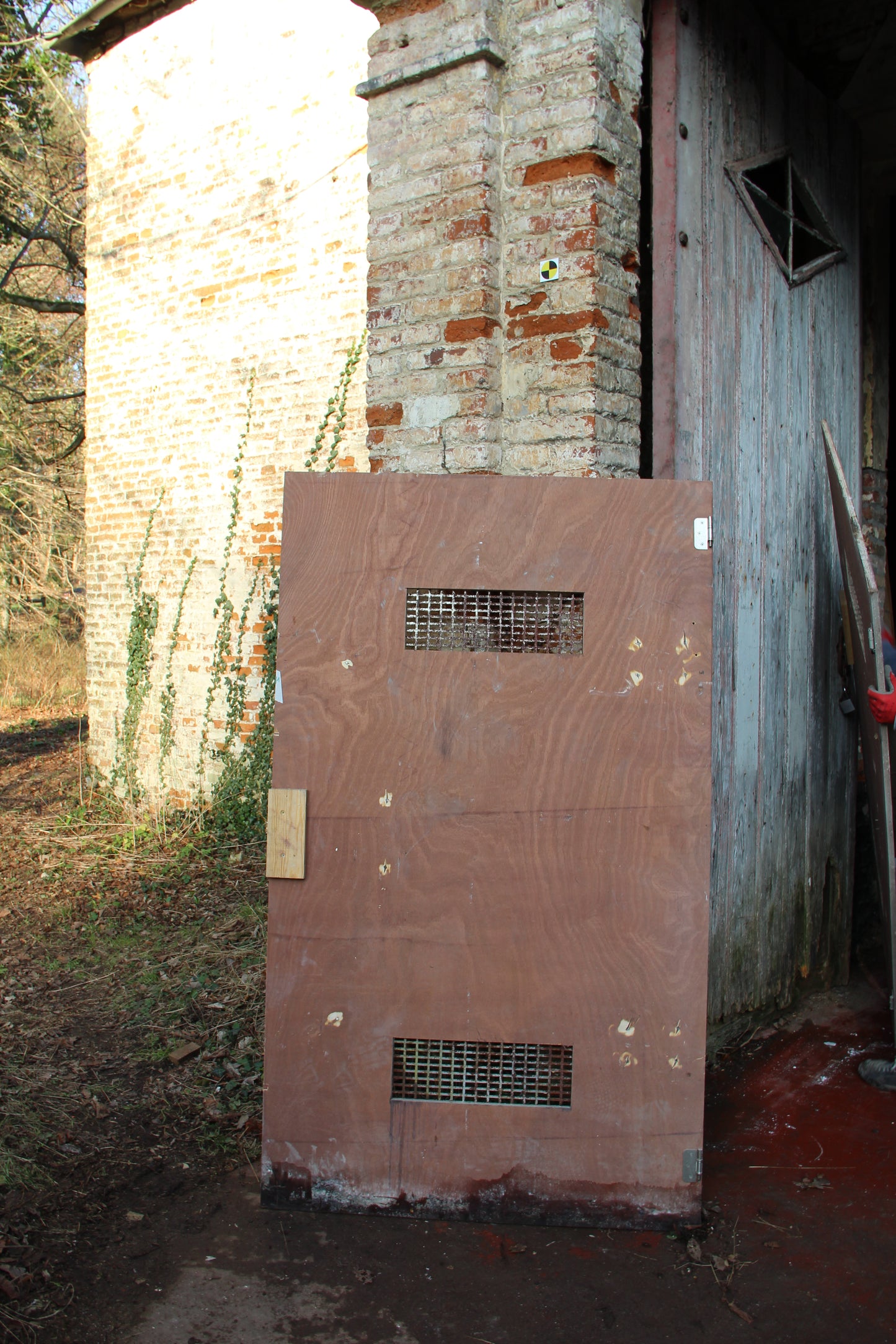 Fausse porte métal (PO40A-C)