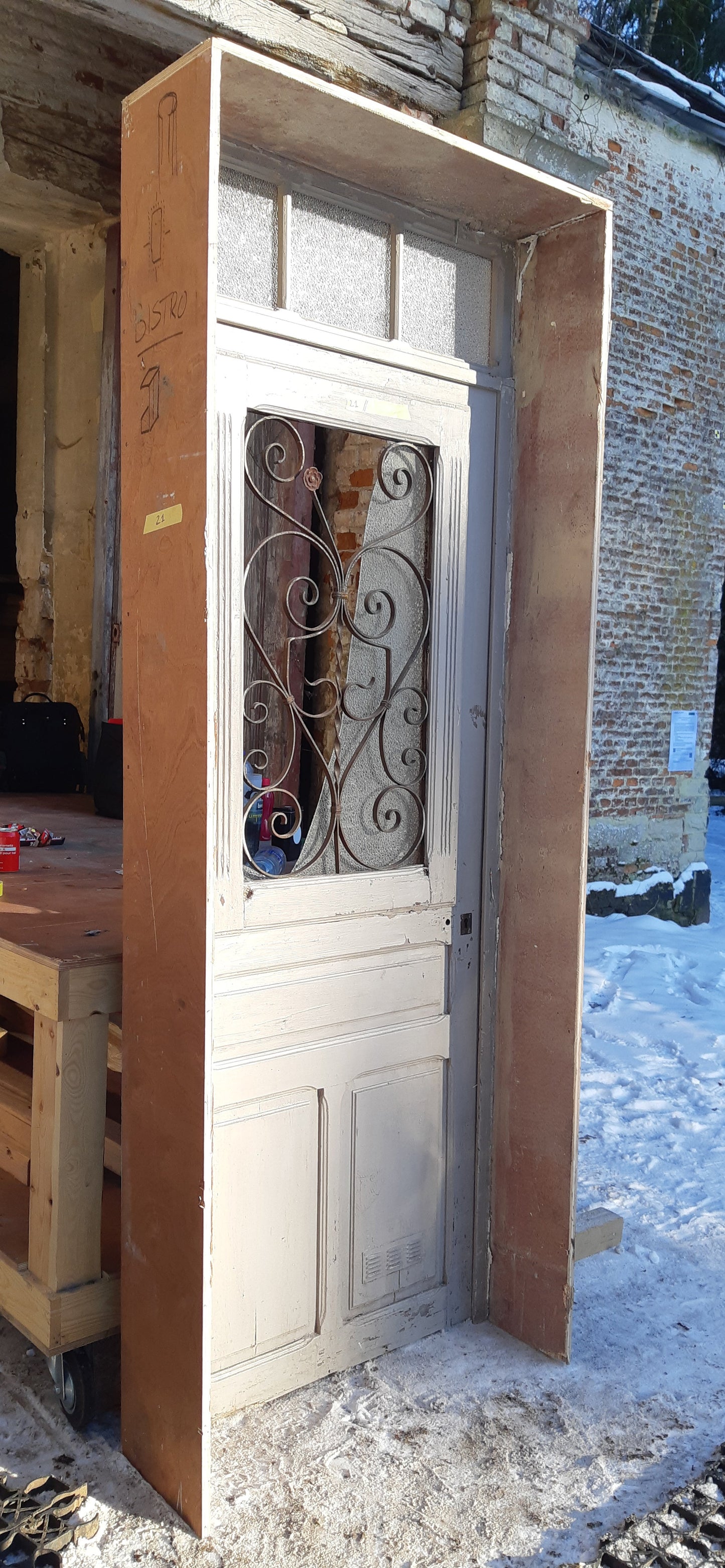 Porte avec ébrasement - MAGAZZINO