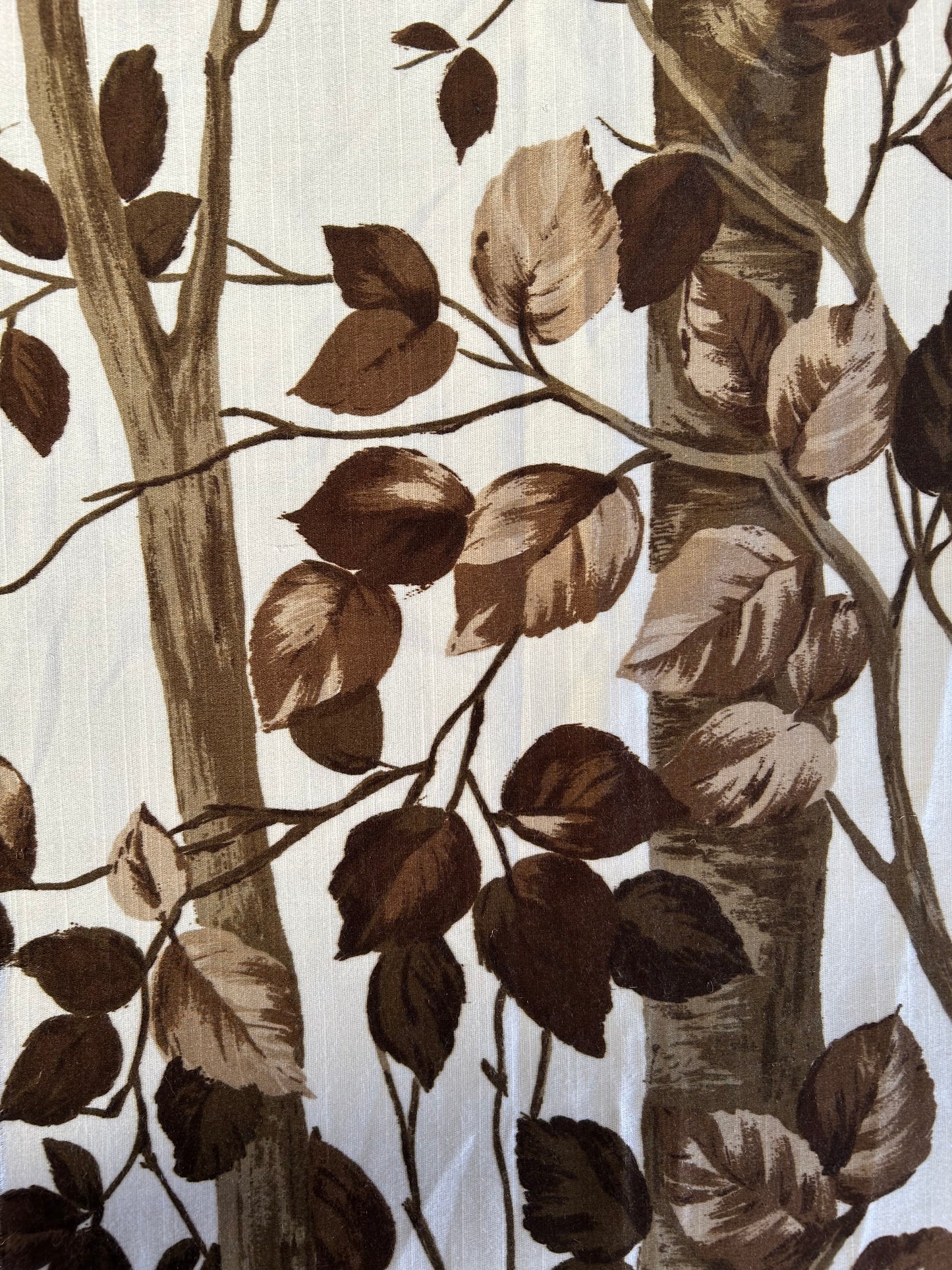 Tissu automnal motif arbre