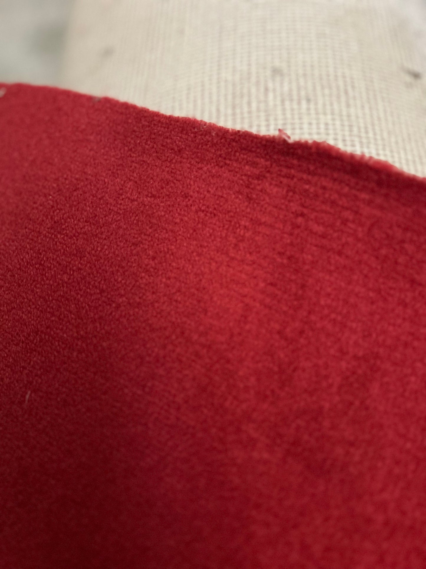 Moquette rouge bordeaux (MOQ29)