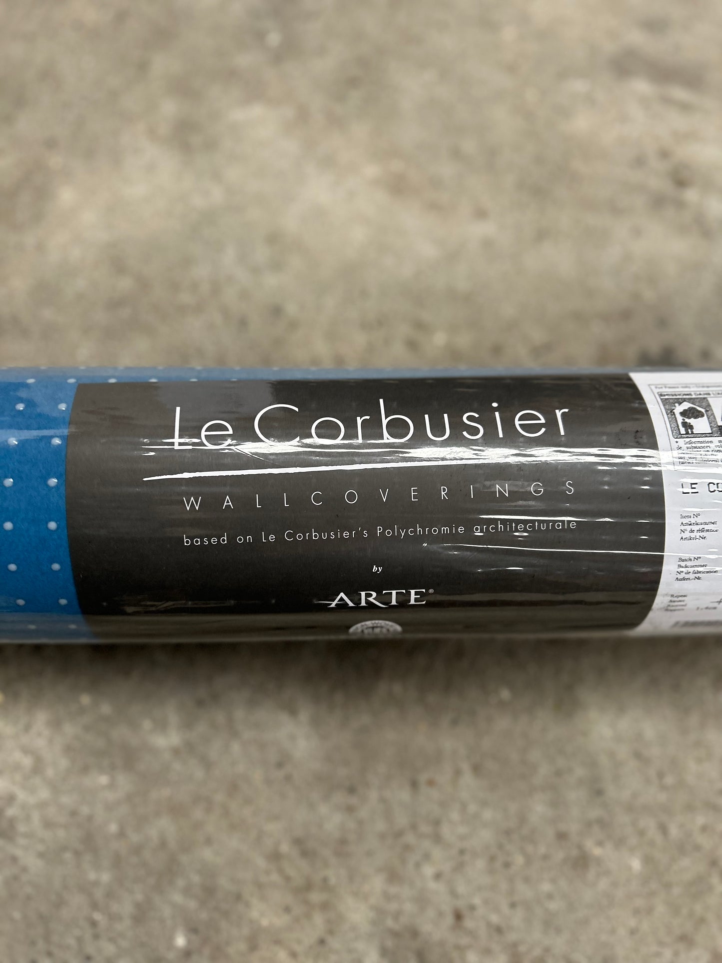 Papier peint intissé Arte - Le Corbusier - Dots - Powerfull Cerulean (31011)